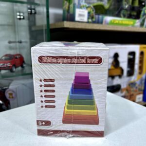pyramid hidden square